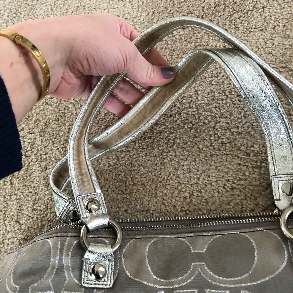 COACH bag - Picture 6 of 8